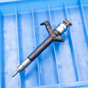 Diesel Injector 095000-6110 for Toyota Avensis 2.2d 148 2005-2008 2AD-FTV D-4D Verso 134 2008-2009