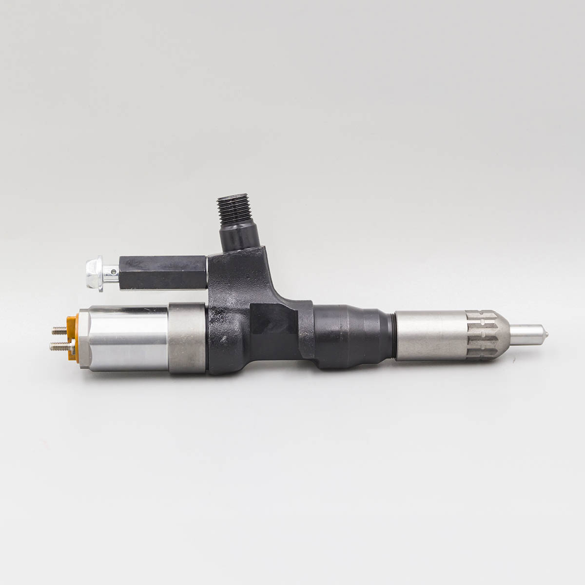 Diesel Injector 095000-0245 for Hino 700 Series 12.9d 355-385 K13C Profia