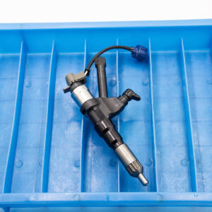 Diesel Injector 095000-5211 for Hino 700 Series 10.5d 2000- P11C